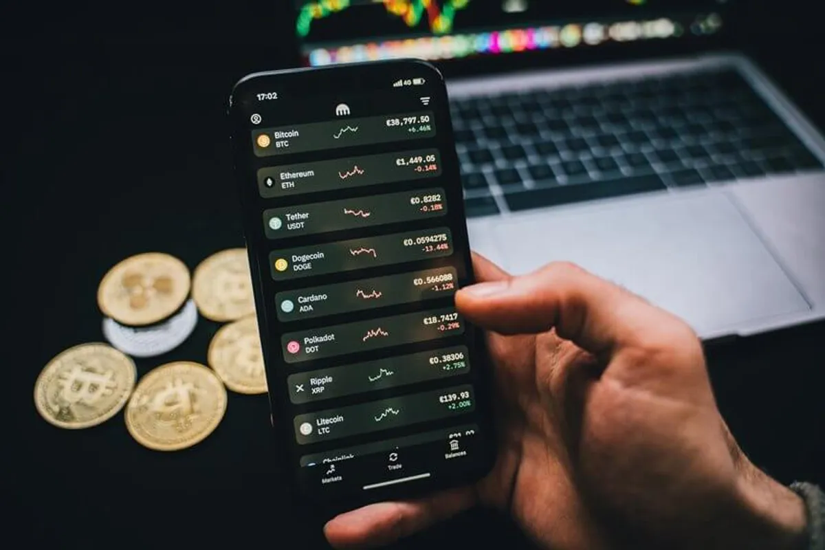 Best Investment Apps to Grow Your Portfolio in 2025